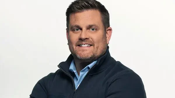 Brian Thompson: UnitedHealthcare CEO Fatally Shot in Midtown 2 Brian Thompson: UnitedHealthcare CEO Fatally Shot in Midtown