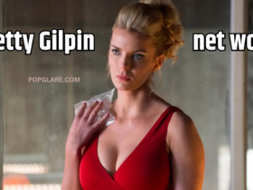 Betty Gilpin Boyfriend, Husband, Family & Net Worth